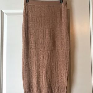Bodycon midi skirt